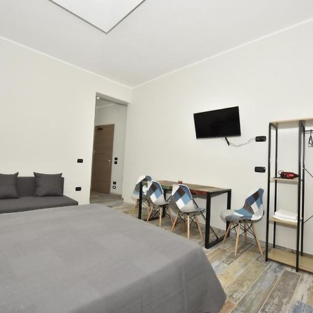 Urban Rooms Салерно Экстерьер фото