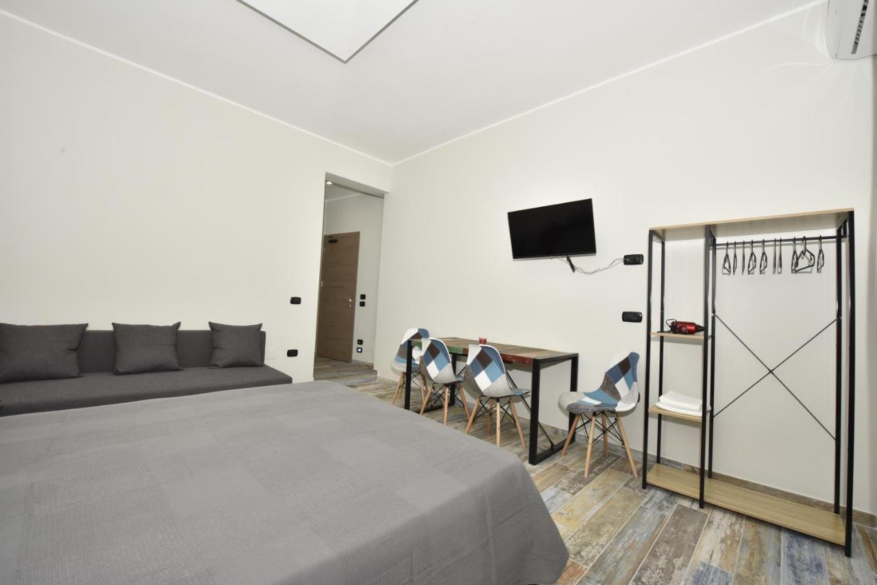 Urban Rooms Салерно Экстерьер фото