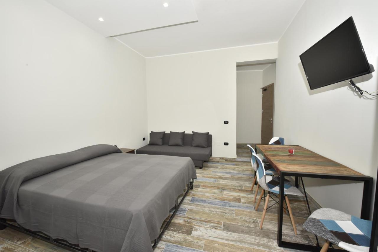 Urban Rooms Салерно Экстерьер фото