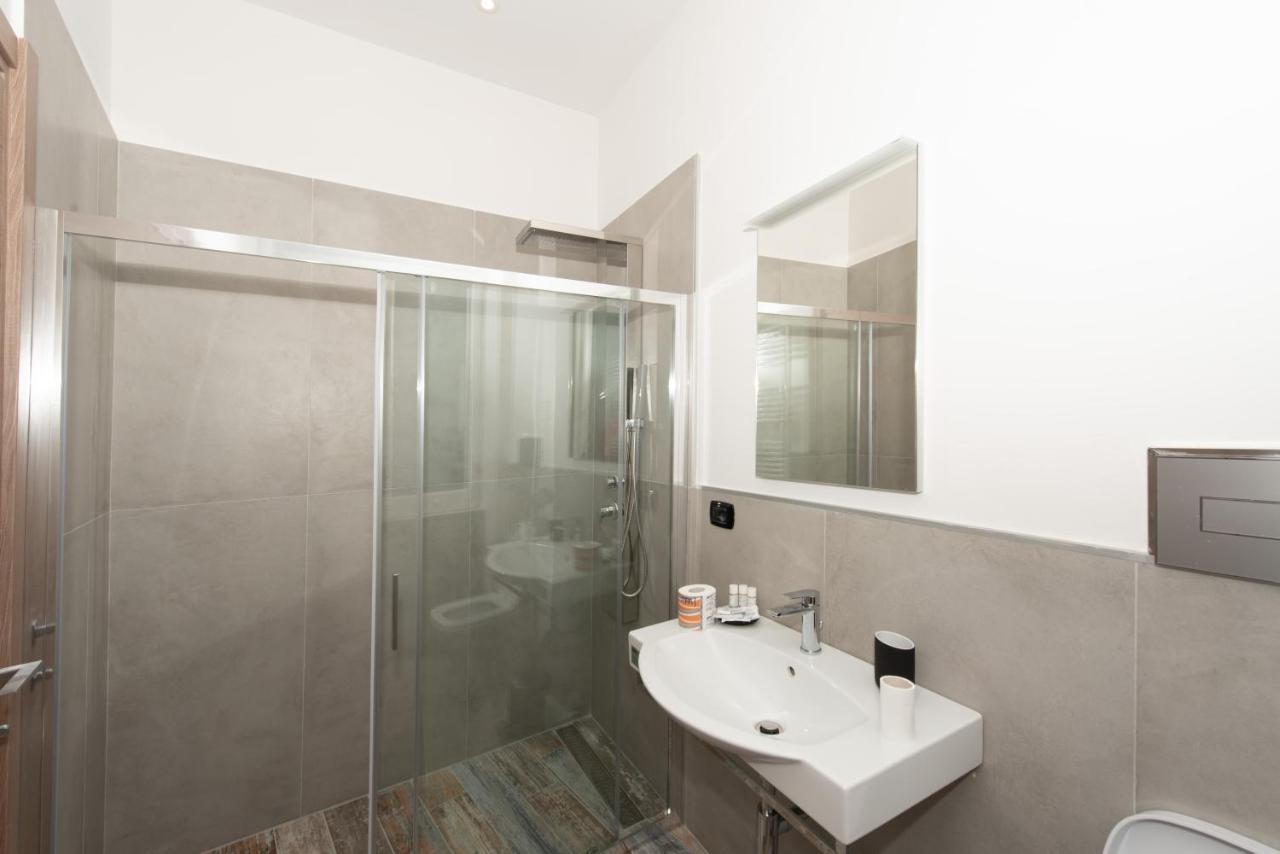Urban Rooms Салерно Экстерьер фото