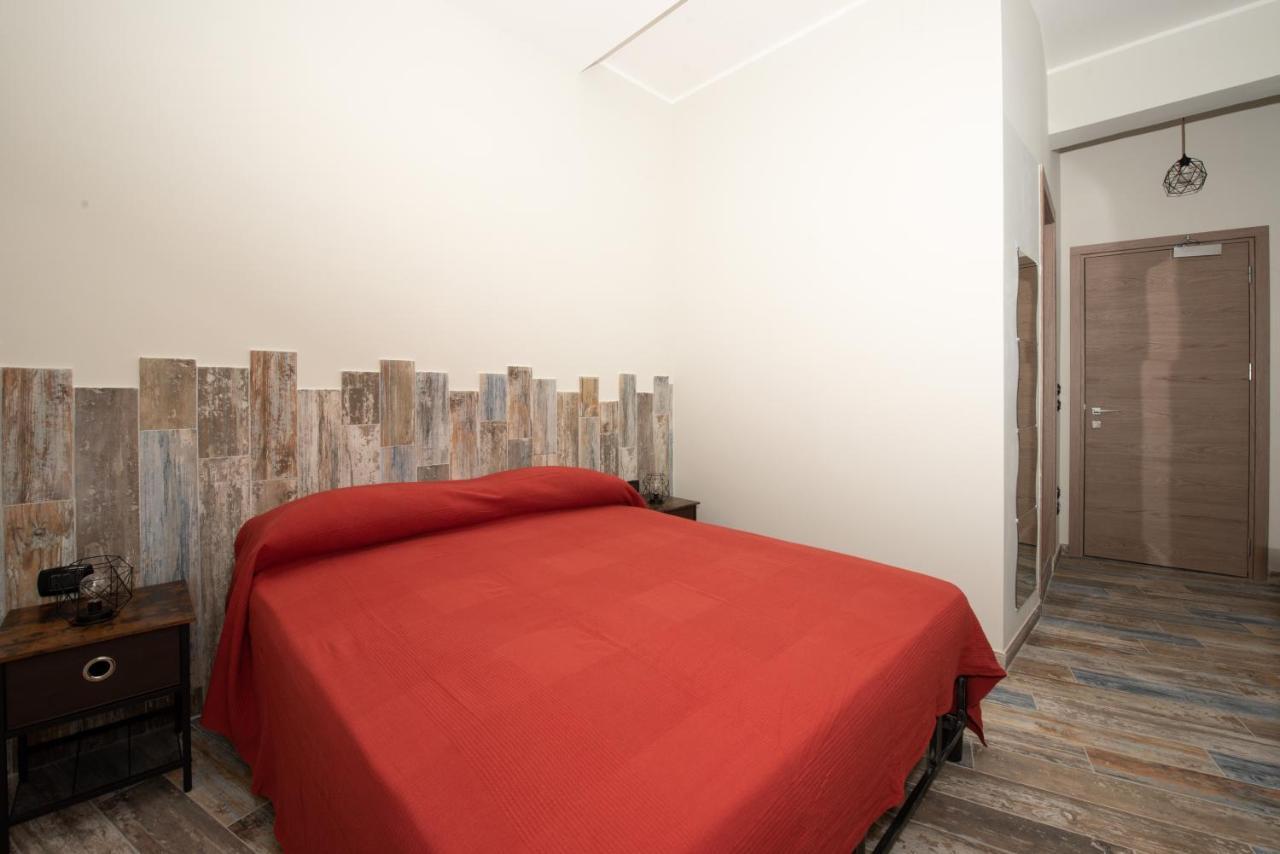 Urban Rooms Салерно Экстерьер фото