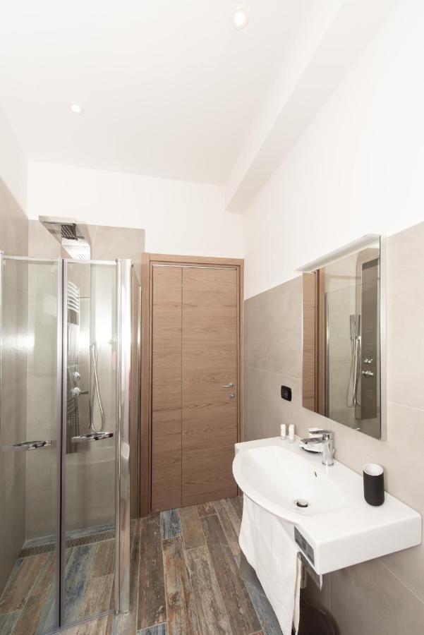 Urban Rooms Салерно Экстерьер фото